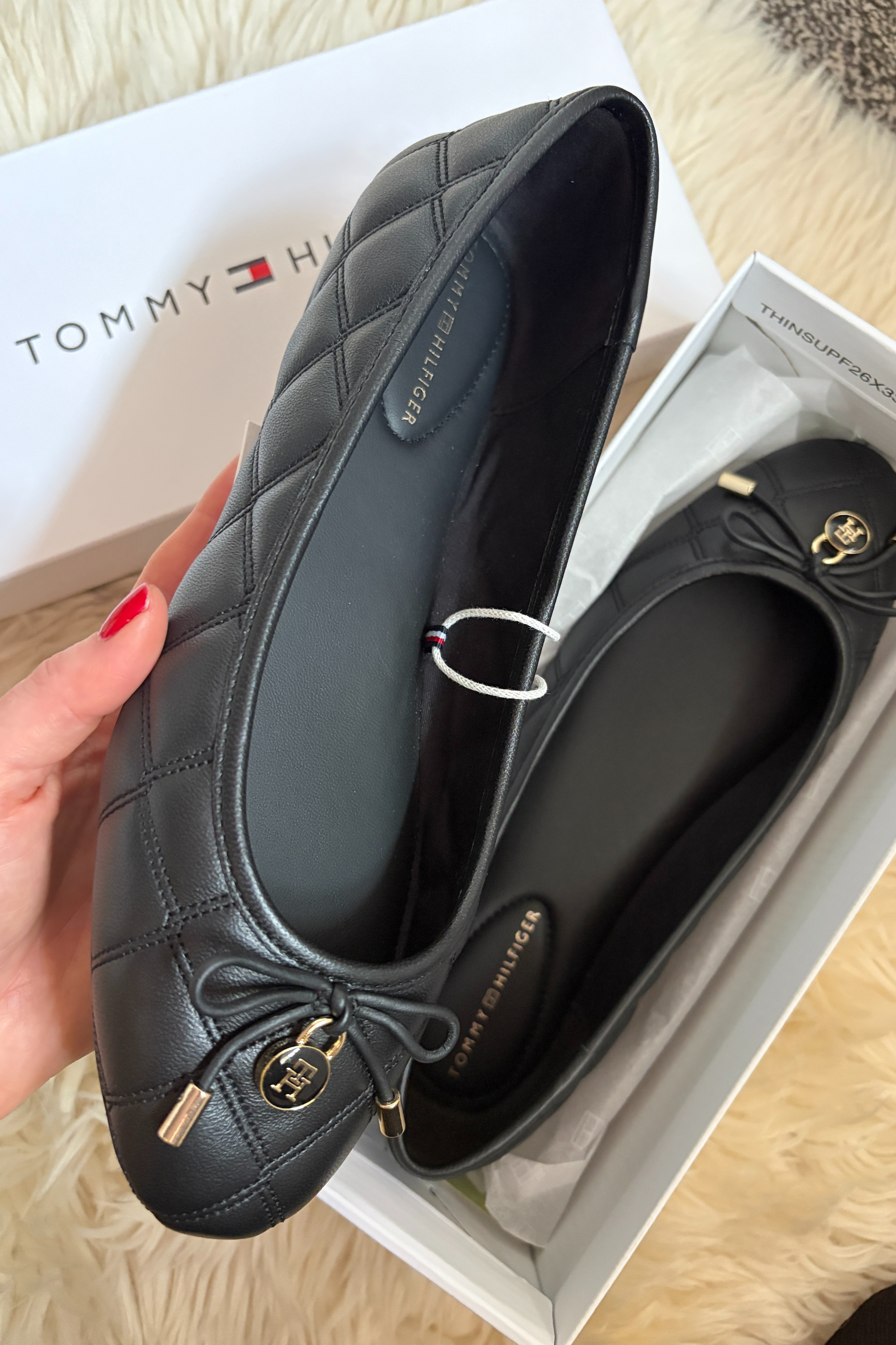 New season shoes 🤎 These black ballet flats are so soft and the perfect everyday pair for autumn 🍂 They literally go with everything, from jeans and a cosy knit to dresses and skirts. Such a classic style that I know I’ll be wearing on repeat! 

Wearing my usual UK 5  

 #LTKuk #LTKautumn #LTKshoes