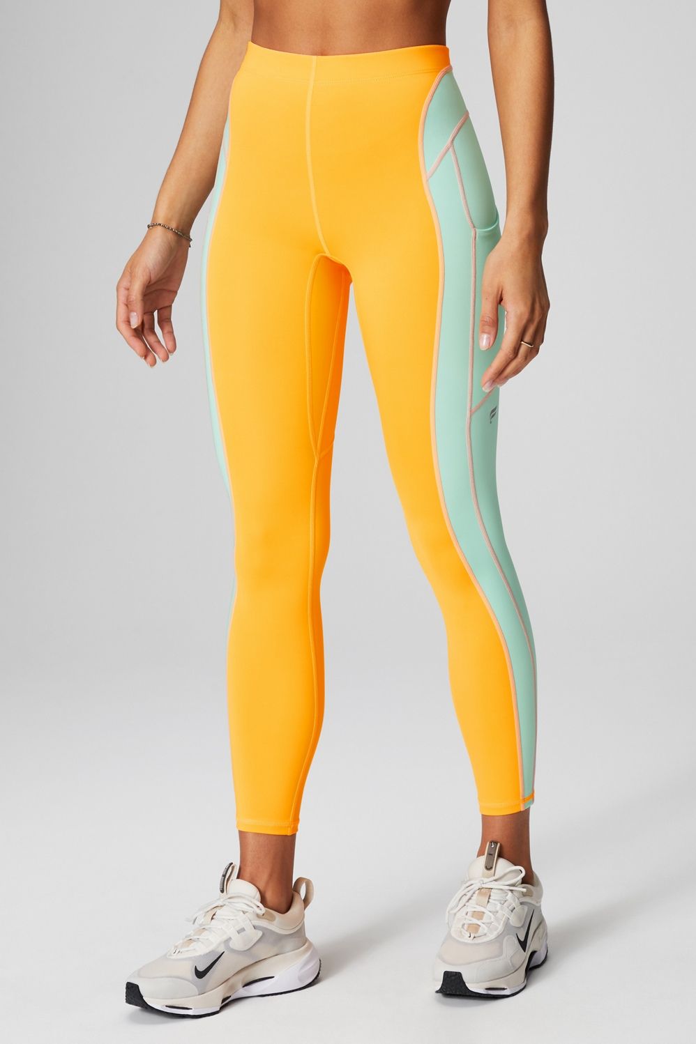 Motion365+ High-Waisted 7/8 Legging | Fabletics - North America