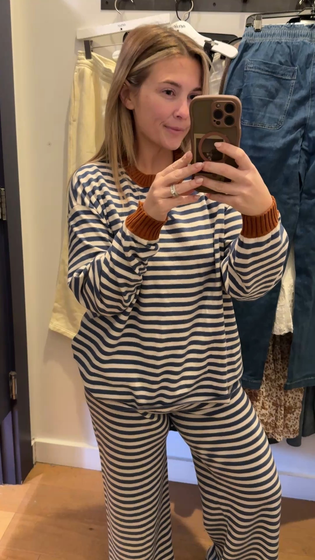 The viral aerie set is as good as they say! It’s super soft, stretchy, and oh so comfy! 

#LTKootd #LTKgrwm #LTKmomlife