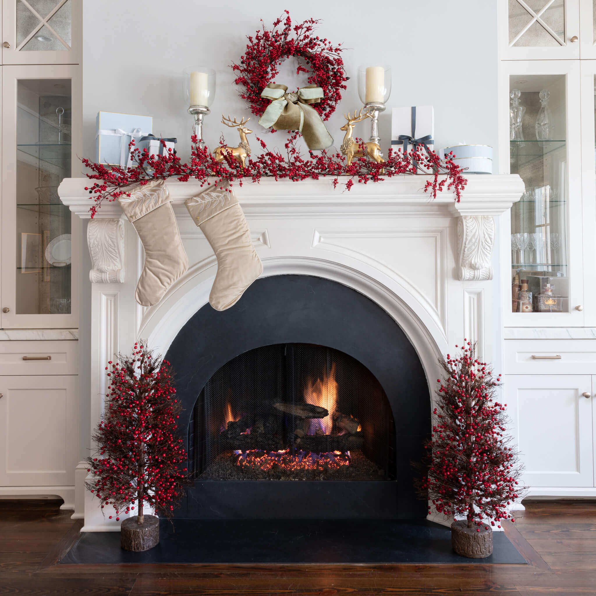 Red Berry Collection 4-Piece Set Unlit | King of Christmas