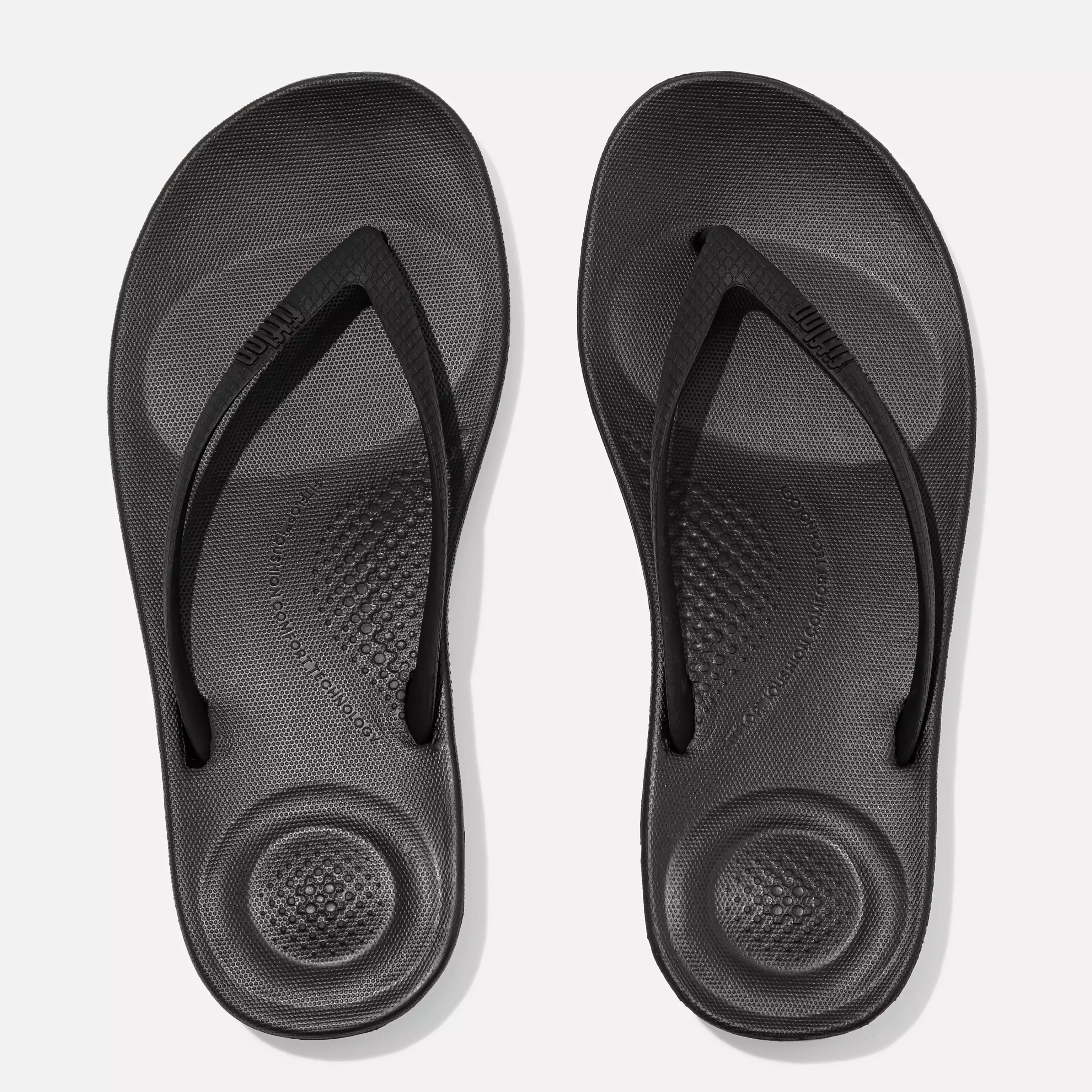 iQUSHION Ergonomic Flip-Flops | FitFlop (UK)
