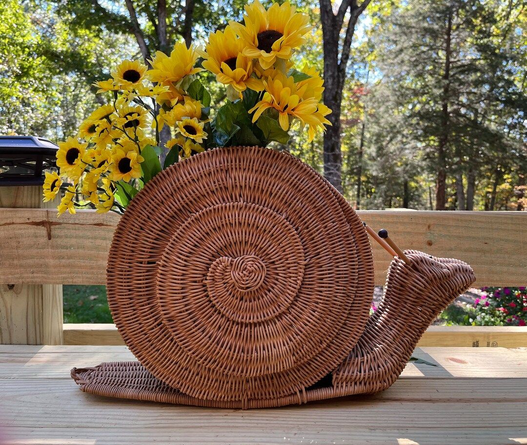 Vintage Large Wicker Snail Basket, Mid Century Home Decor - Etsy | Etsy (US)