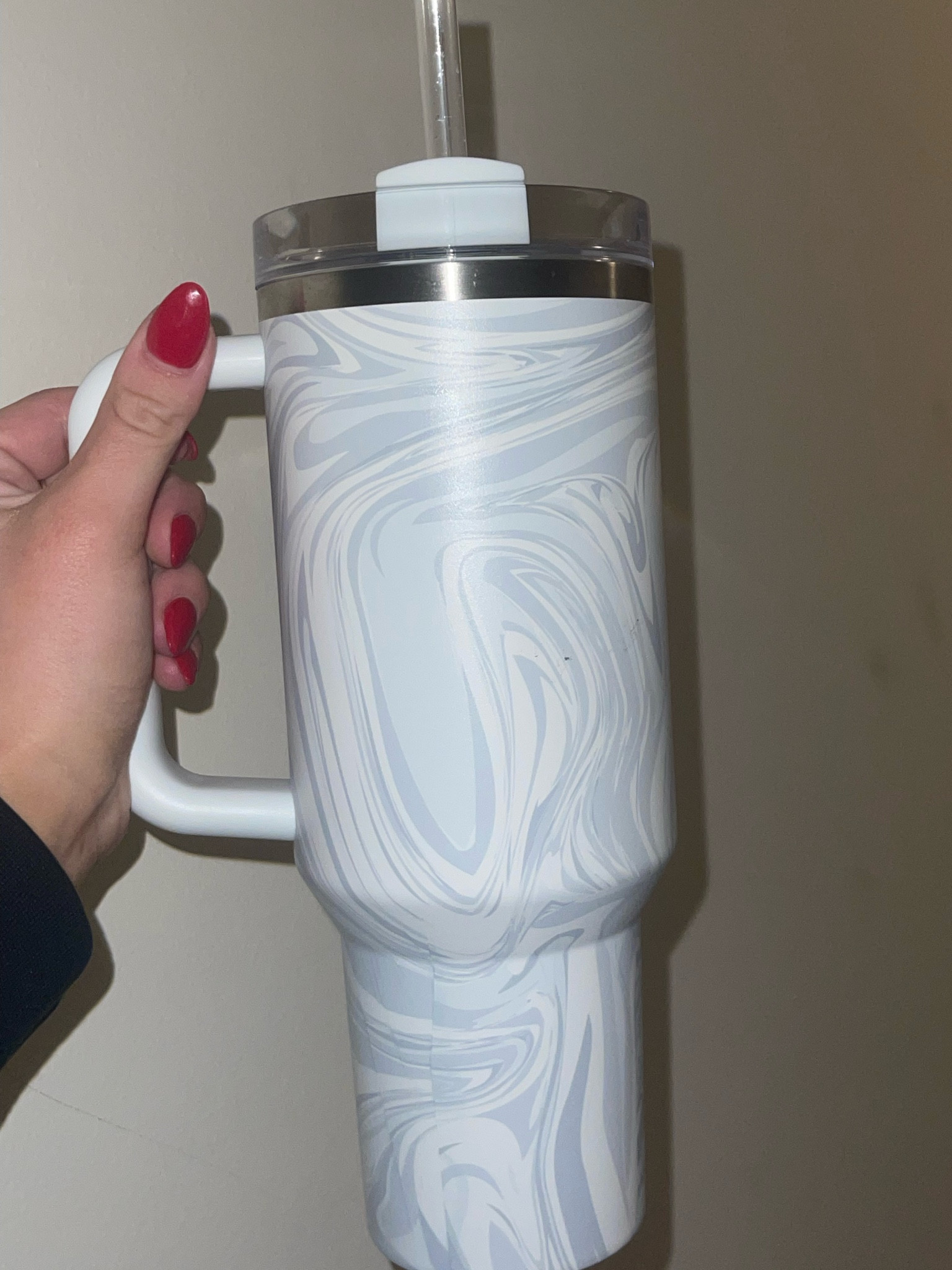 Marble stanleyyy💧🫧 #waterbottle

#LTKtravel