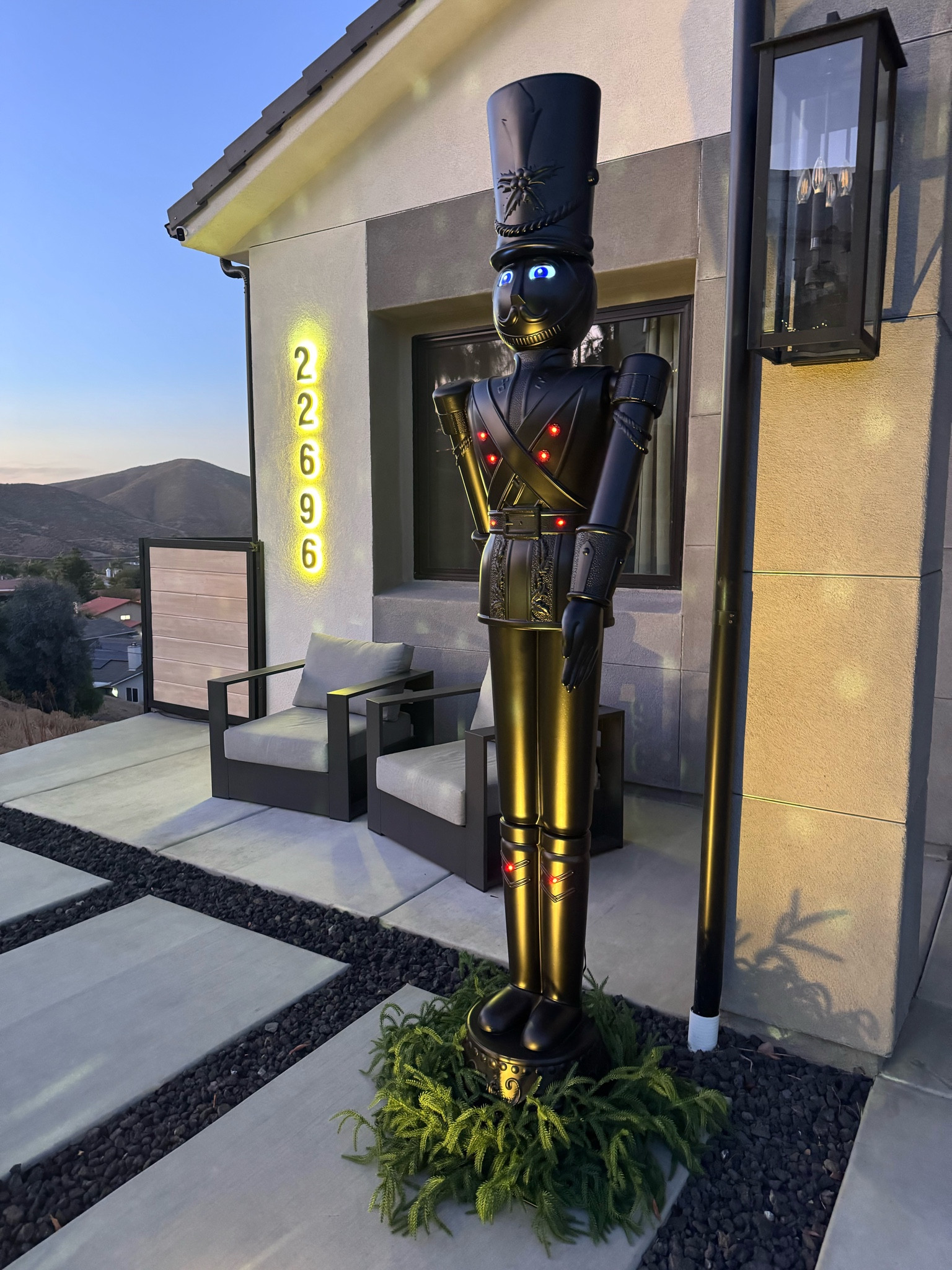 Holiday decor! 🖤

#LTKStyleTip #LTKSeasonal #LTKHome