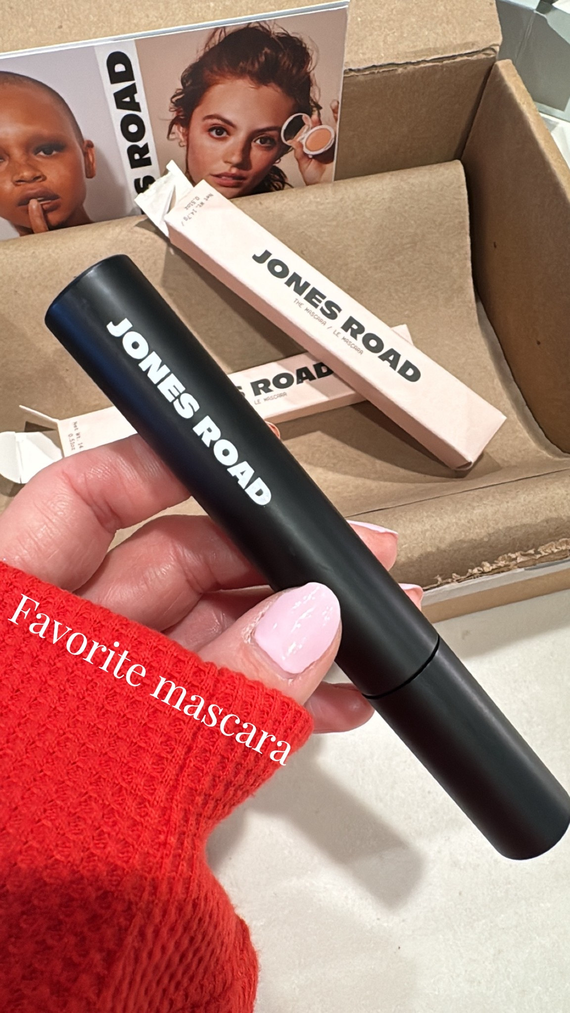 Love this mascara. Fluffy angled brush. Even coverage for a bold lash 
Clean beauty 

#LTKgrwm #LTKBeauty #LTKOver40
