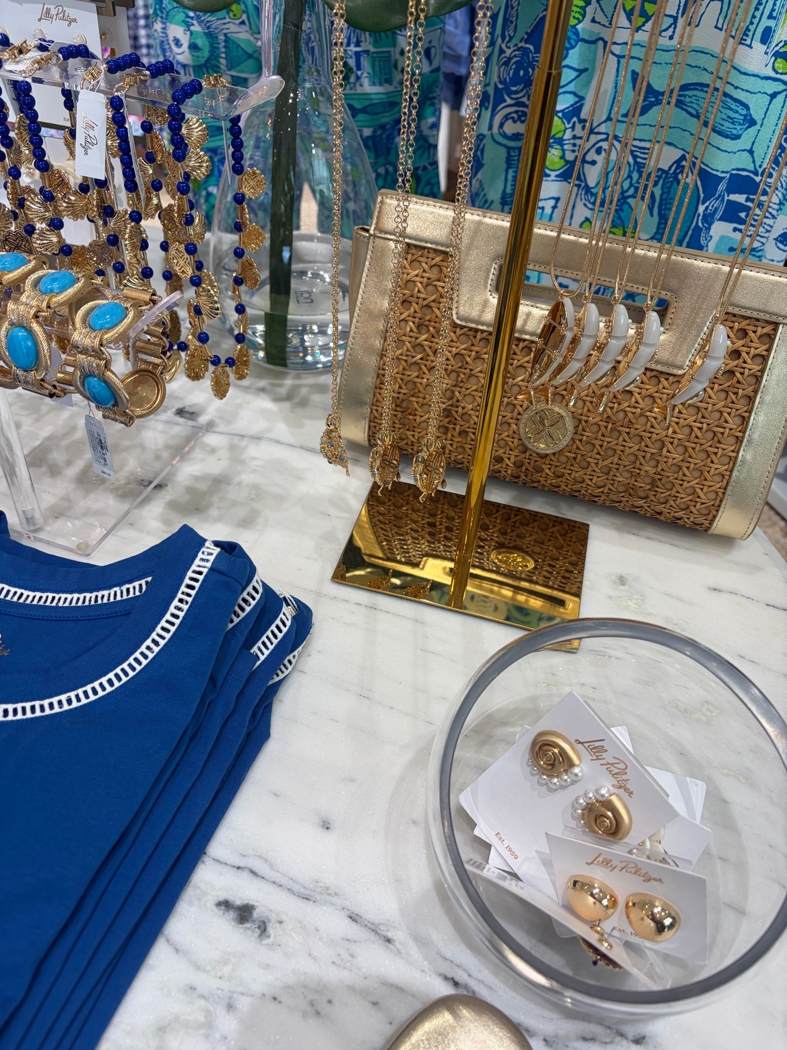 Boutique browsing and finding way too many favorites ✨

#LTKSeasonal #LTKPetite #LTKMidsize