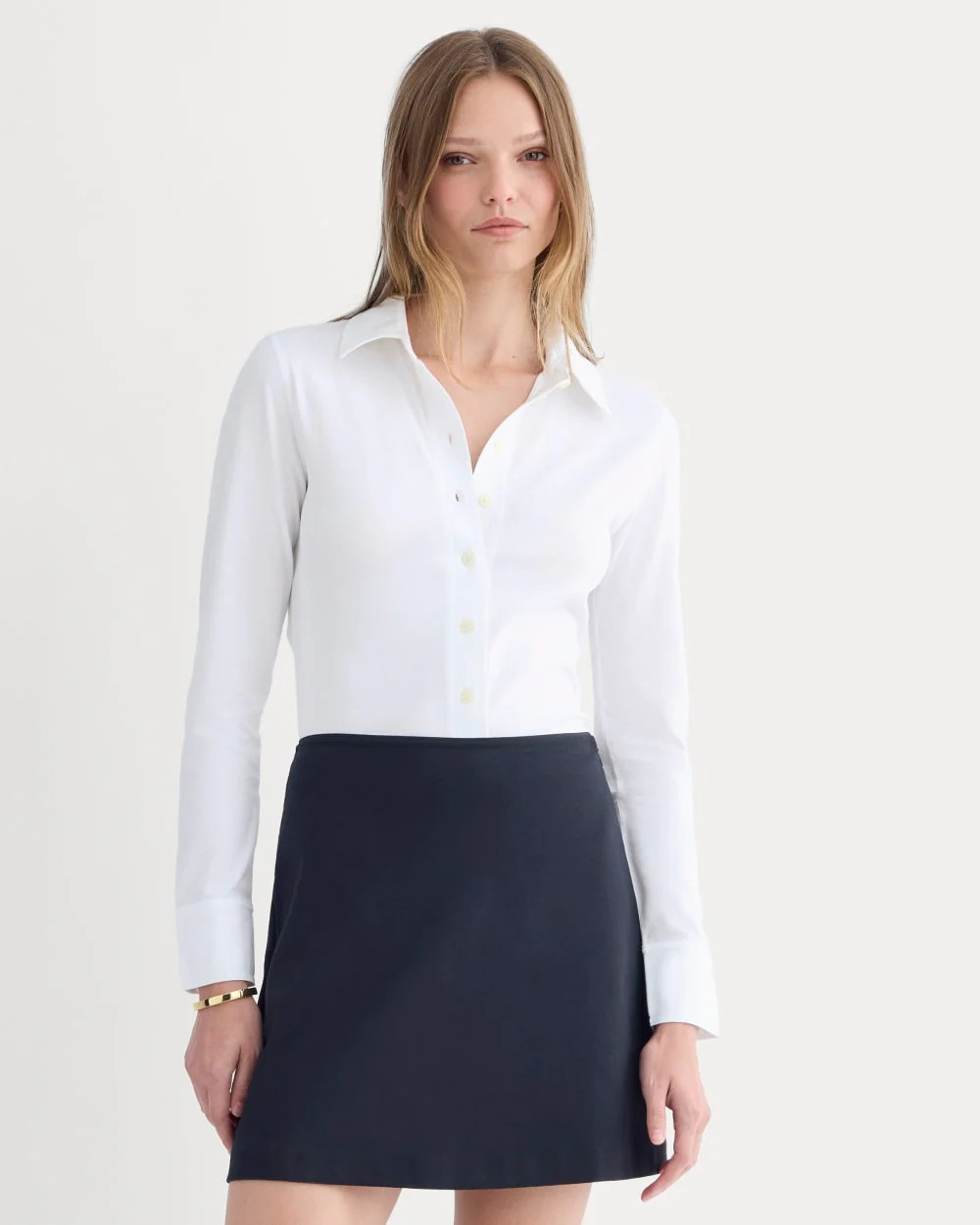 Women's Button-Up Shirt in Essential Cotton by Everlane in White, Size S | Everlane