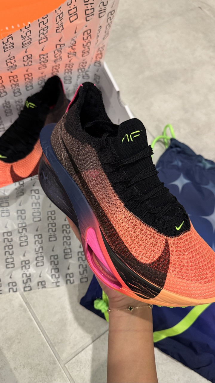 I fear I won best Father’s Day gift of the year 🌌✨

Unbox with us NEW running shoes my husbands been eyeing since we started our running journey 🫶

#LTKfitnessgoals #LTKootd #LTKSaleAlert