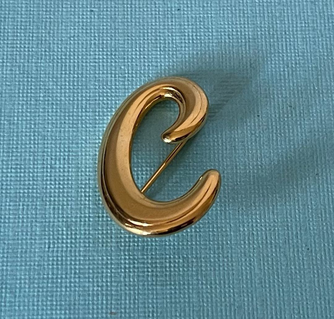 Vintage letter C brooch, letter C jewelry, gold letter C brooch, initial C pin, monogram c brooch... | Etsy (US)