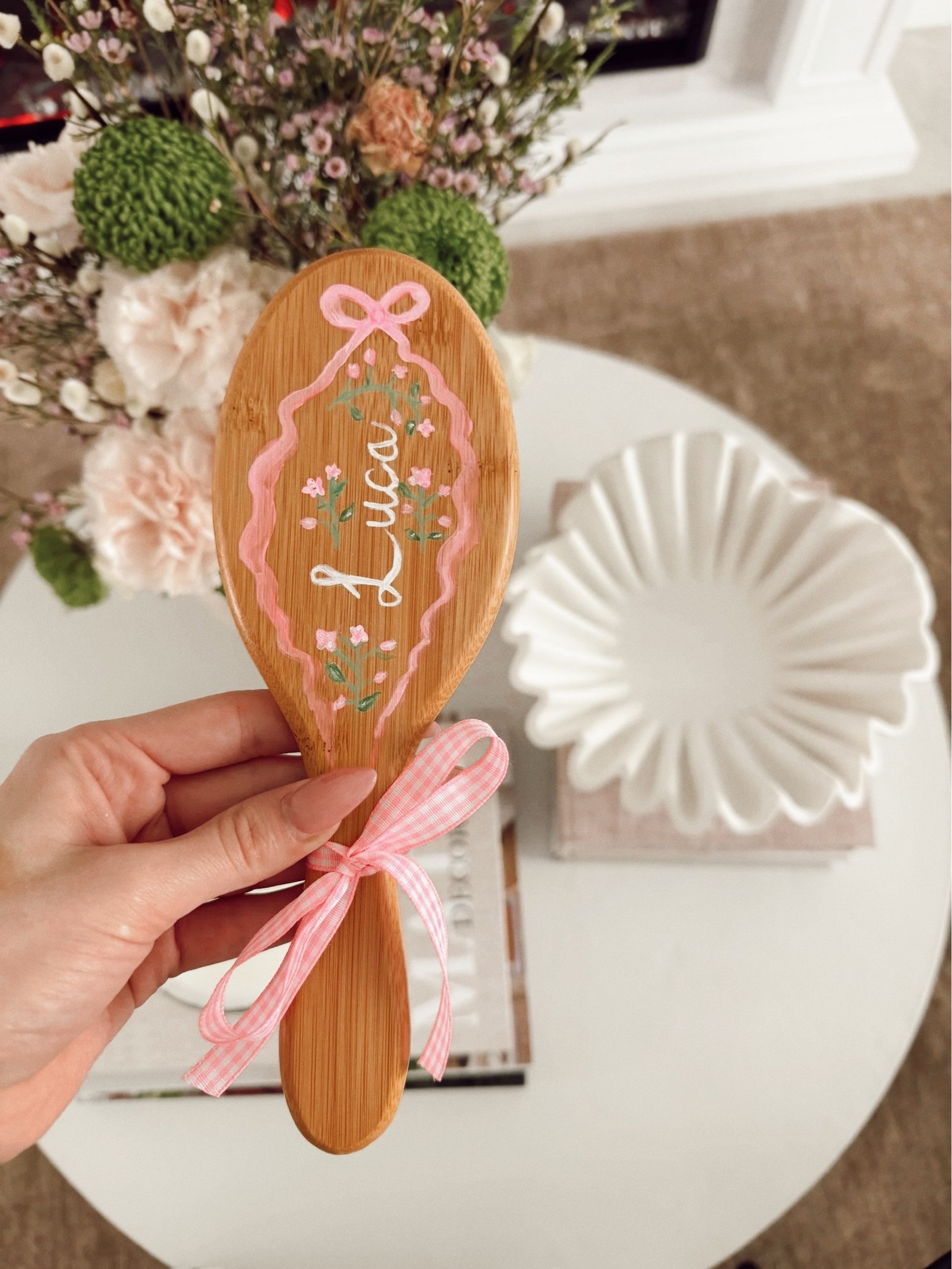 how stinking cute is this! ordering a personalized hair brush for Presli! 🥹🥹🥹

#LTKBaby #LTKKids #LTKmomlife