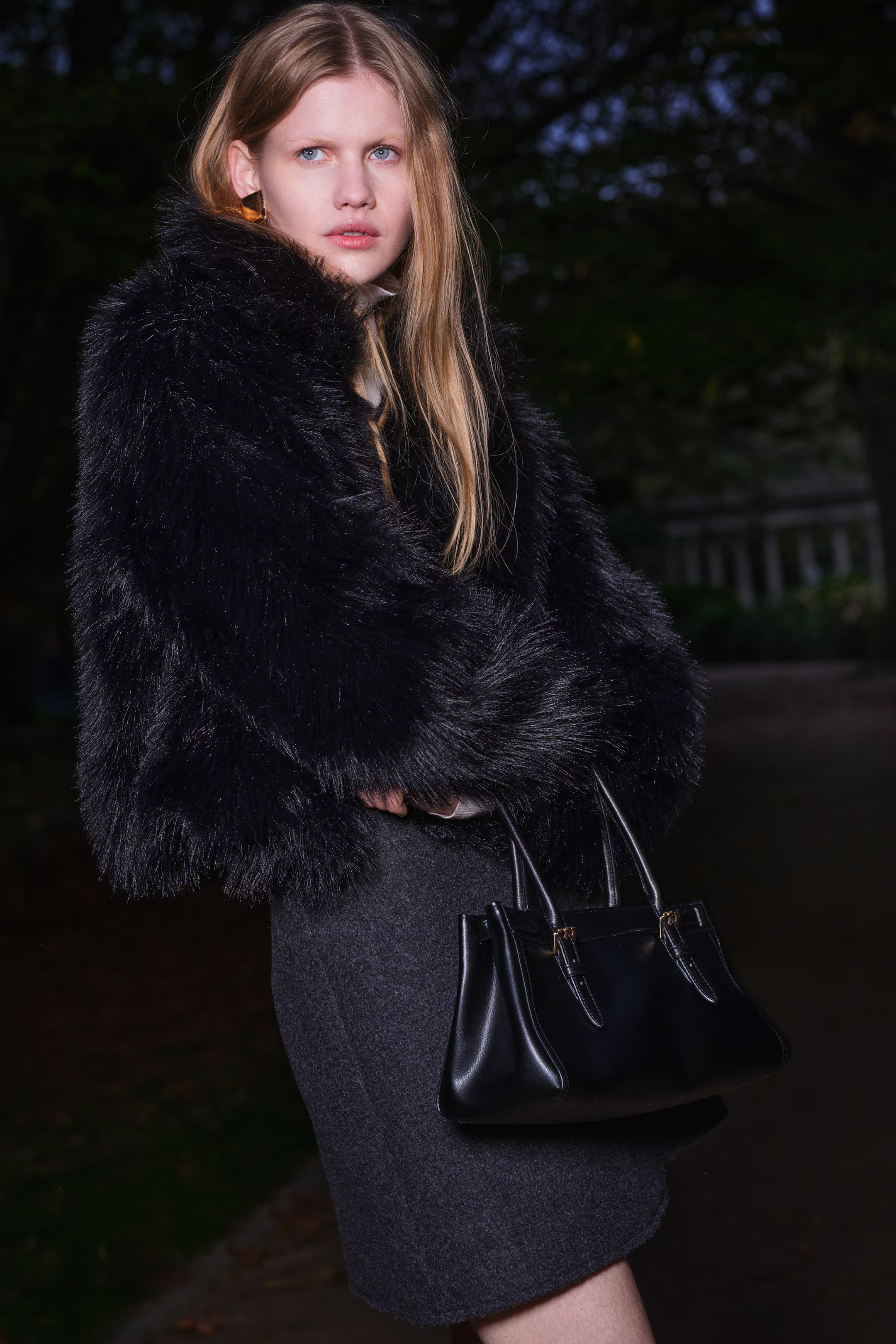 Cropped fluffy jacket | H&M (US + CA)