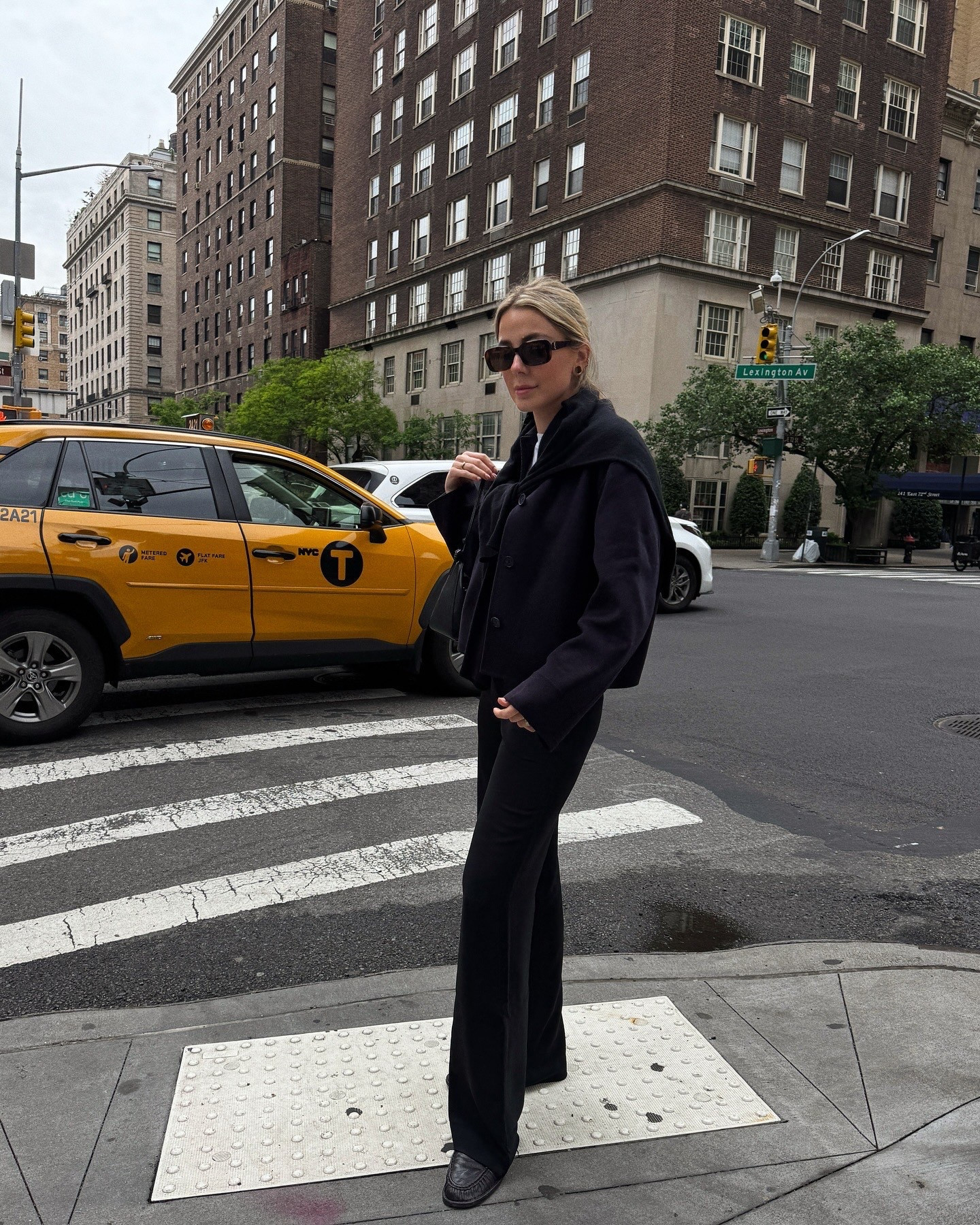 Rainy day outfit ft new black trousers