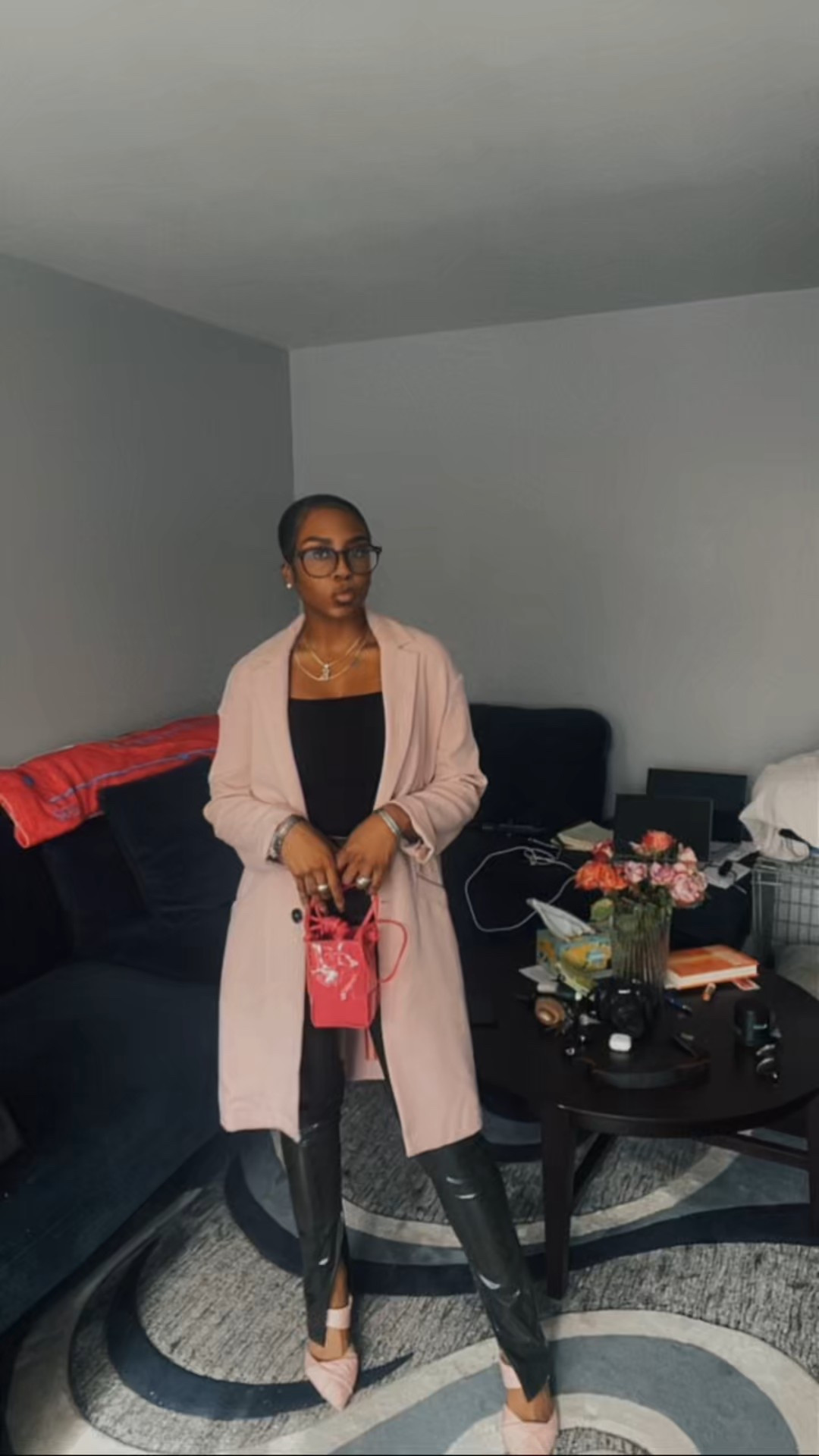 Blush coat outfit styled with black top, pants, heels, and statement bag. Perfect elevated everyday look—


#LTKValentine #LTKootd #LTKgrwm