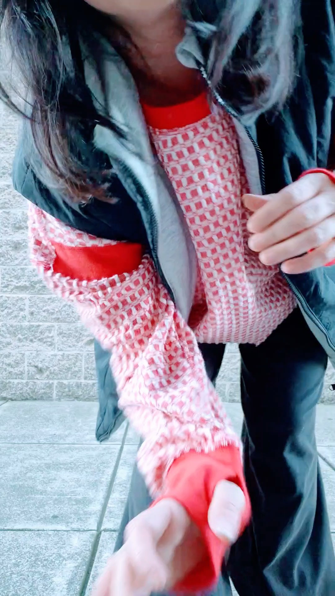 A cozy fit. Top os reversible. Runs ttsUgg bootsSkit outfitWinter outfit

#LTKootd #LTKTravel #LTKActive