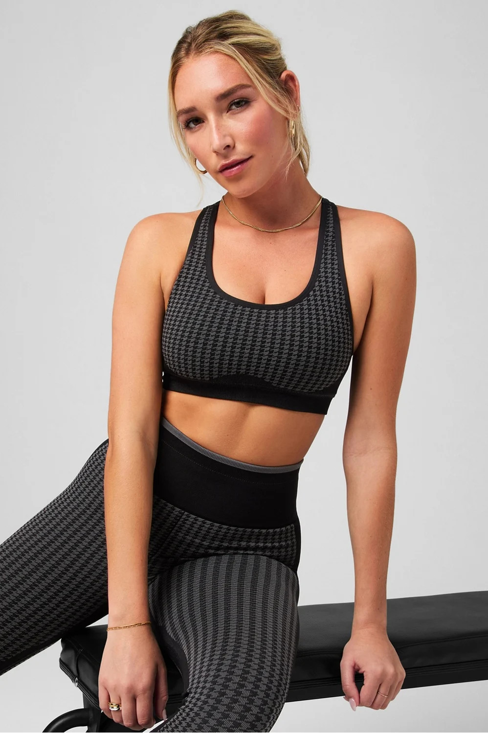 Low Impact Seamless Houndstooth Bra | Fabletics