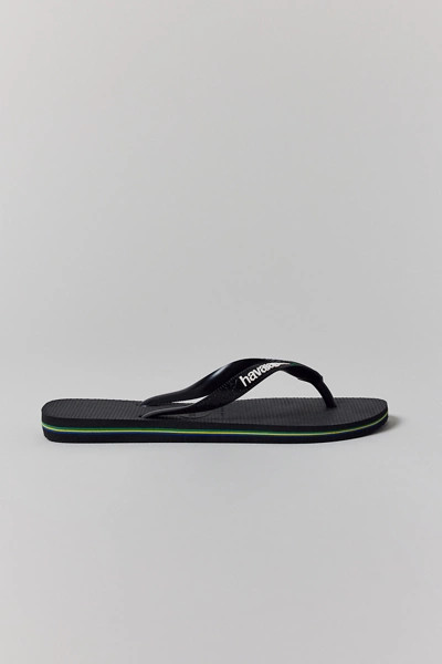 Havaianas Women's Brazil Logo Flip Flop Sandals | Urban Outfitters (US and RoW)
