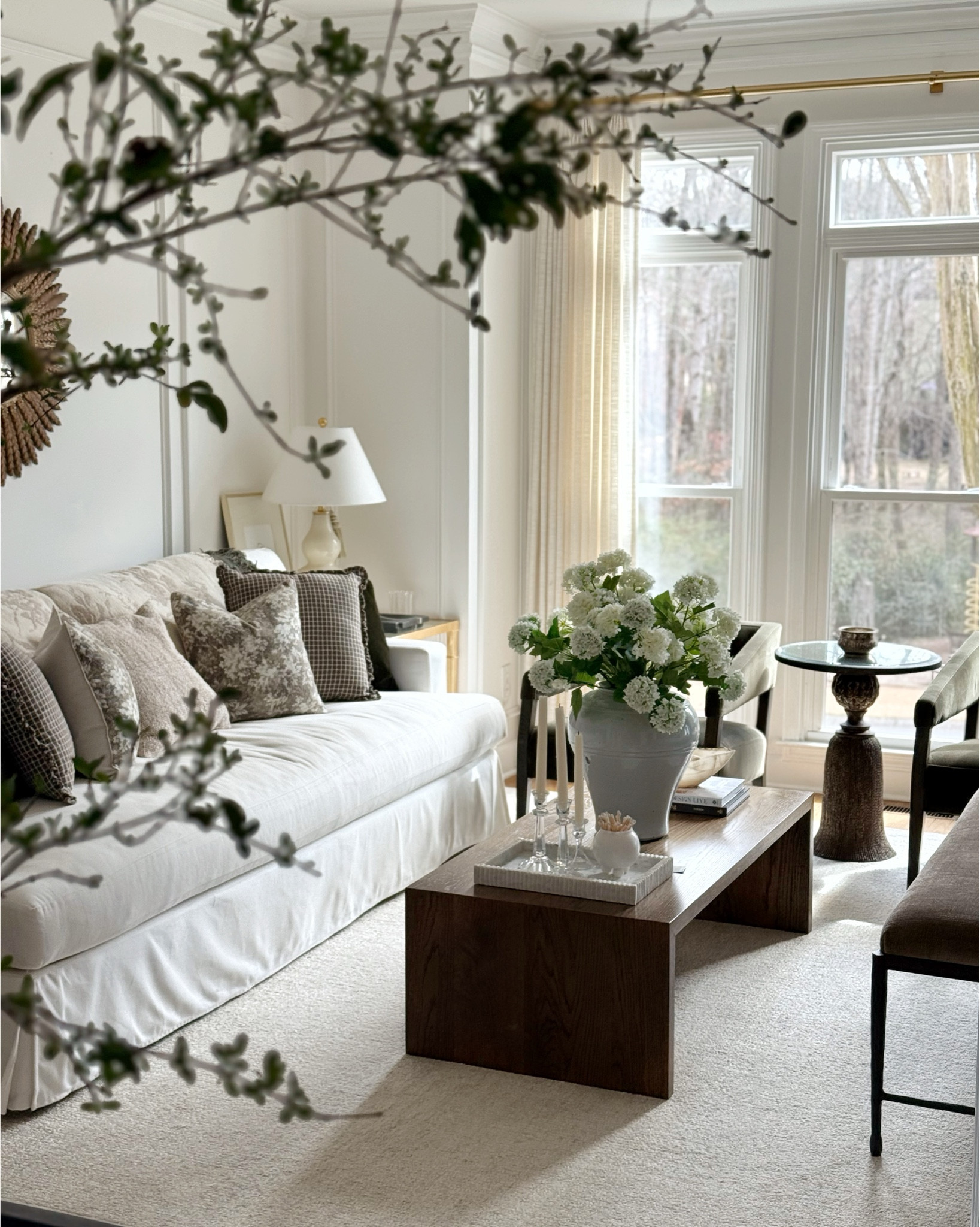 Have you ever gotten a piece of furniture where you intended to put it in one room, but it looks too good in another room and now you don’t know where to put it?  That’s exactly what happened to me in the case of this bench.  I fully intended on using it in my bedroom.  I temporarily placed it in my sitting room and I think I’m in love.  What do you think? Should I keep it here or put it in my bedroom? ￼