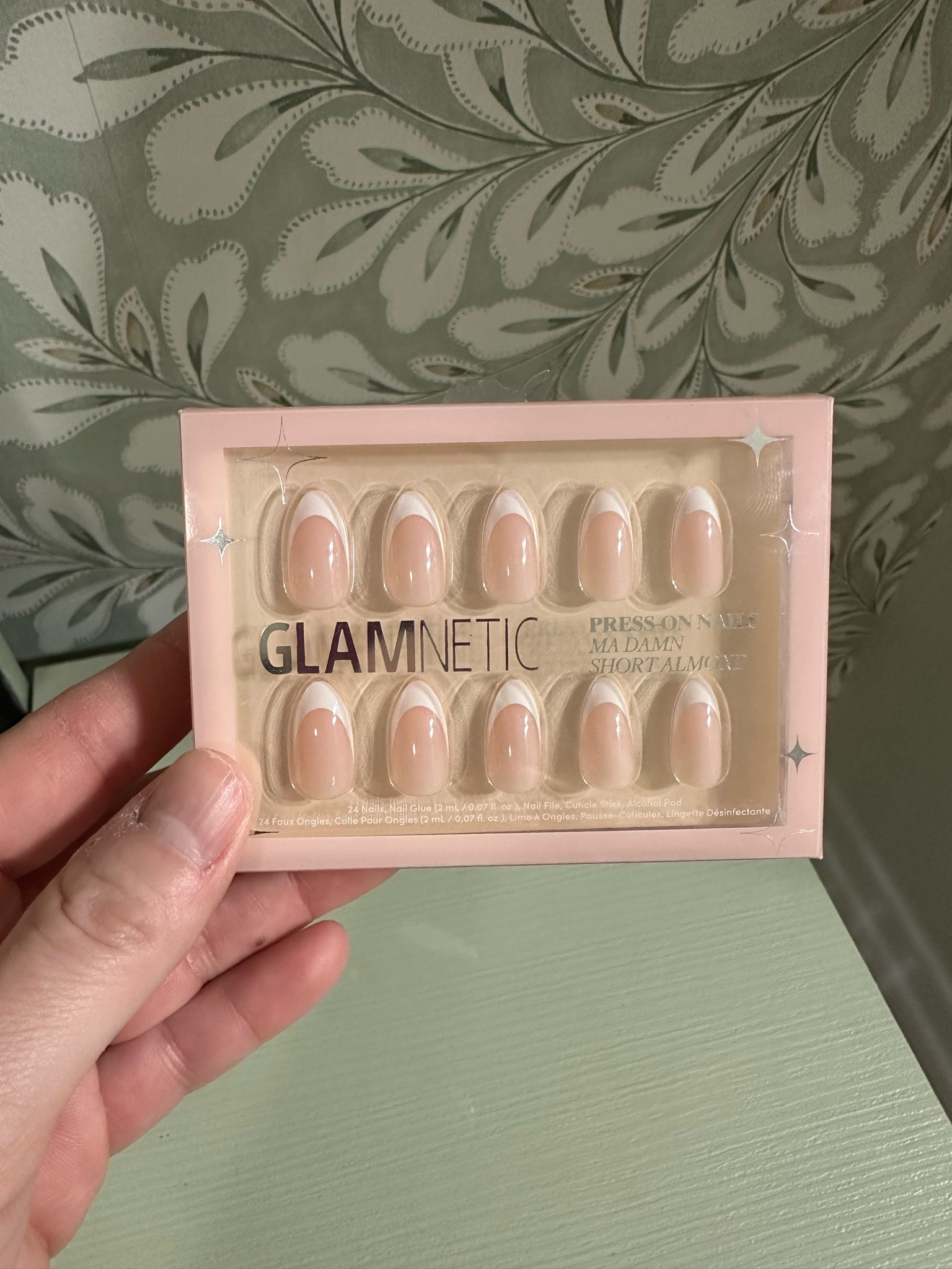 Glamnetic, glam nails, mom style 

#LTKstyletip #LTKMostLoved #LTKGiftGuide