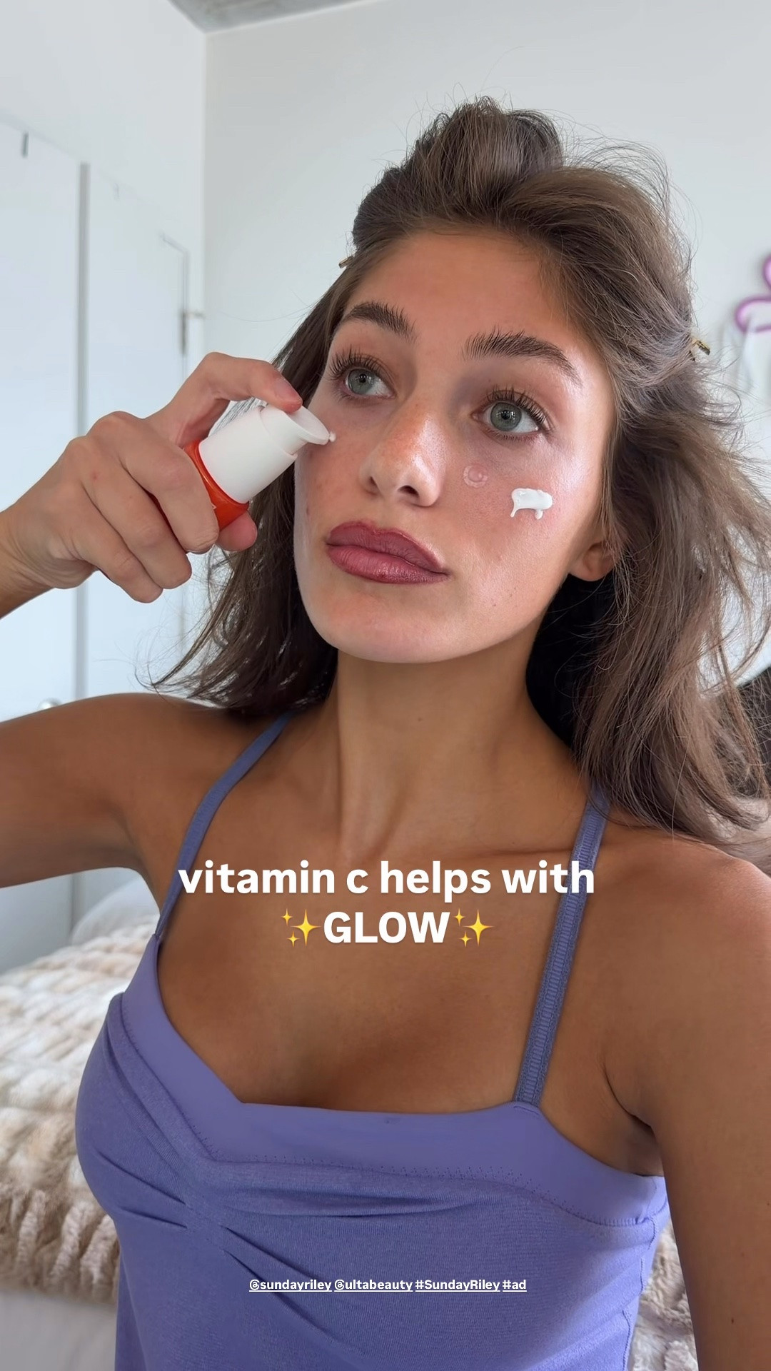 #ad skin doesn’t stop at your face ✨ Bringing @SundayRiley C.E.O. Vitamin C serum down to my neck + chest for that all-over radiance. Available at @Ultabeauty 🤍 #SundayRiley