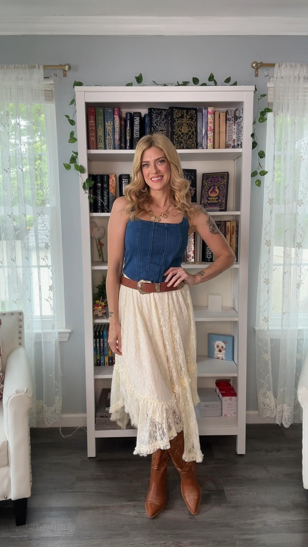 Feminine Western Outfit Idea 🫶🏼🌼