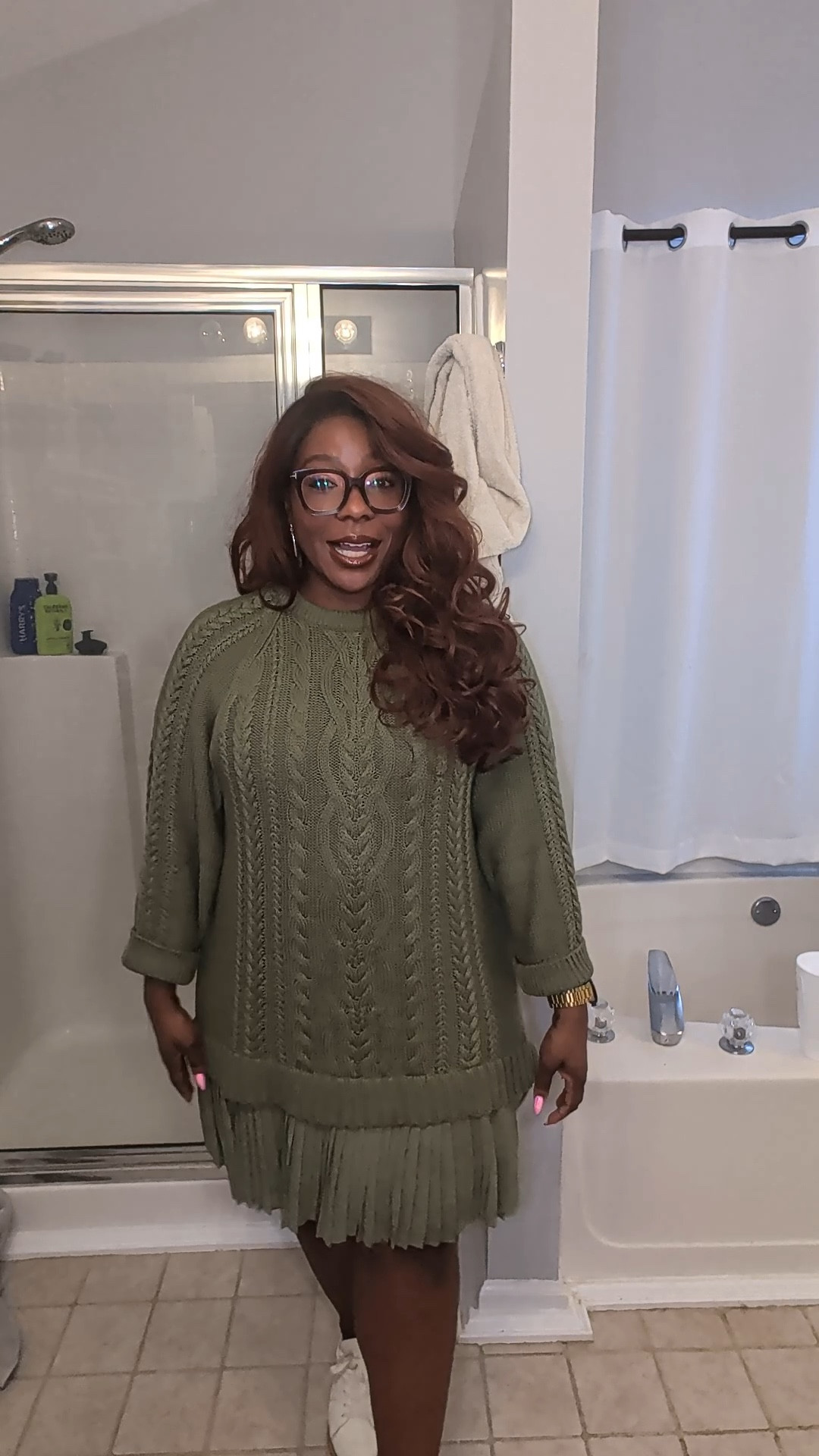 Girl, put some clothes on! I rented this from Nuuly and I’m definitely gonna buy this! I’m in a size XL petite but I’m gonna purchase it in a large petite! 

 #LTKPetite #LTKMidsize #LTKStyleTip