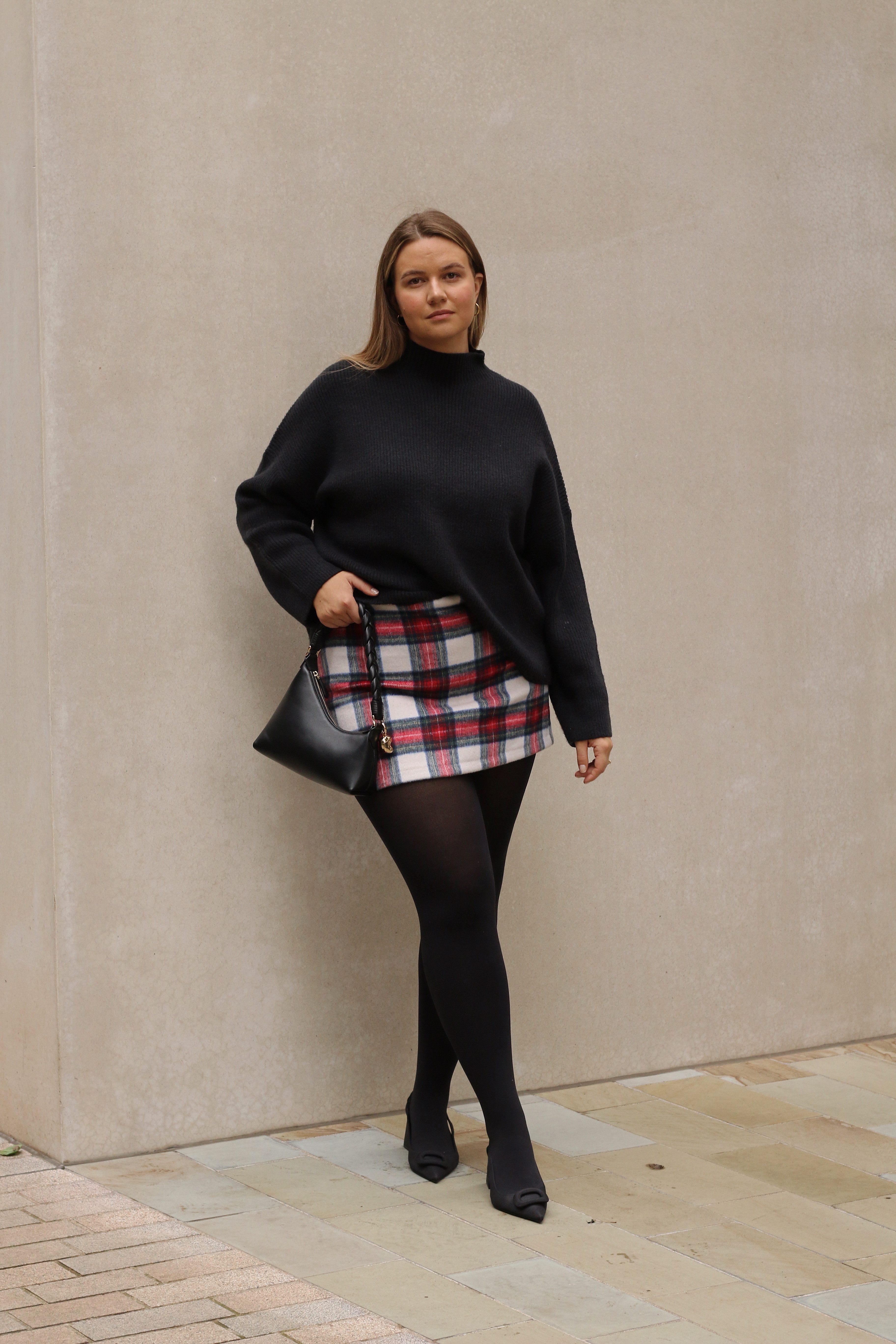 ad Mollie X Abercrombie
Use code AFMOLLIE for 20% off until 3rd November

Jumper size: XL
Skort size: XL - coming soon!

Autumn Winter Outfit, Autumn Winter Style,
Black Jumper, Turtleneck Jumper, skort, Knitwear, Partywear,
Wardrobe Staples, Capsule Wardrobe, Smart Casual

#LTKstyletip #LTKmidsize #LTKuk