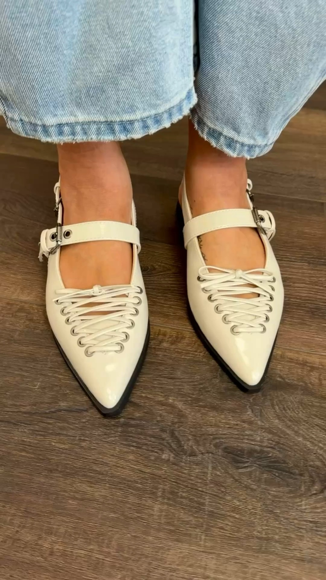 These are such a unique and pretty shoe! They are from Walmart and I really like them and feel like they will elevate a lot of my outfits 😍

#LTKWorkwear #LTKSeasonal #LTKootd