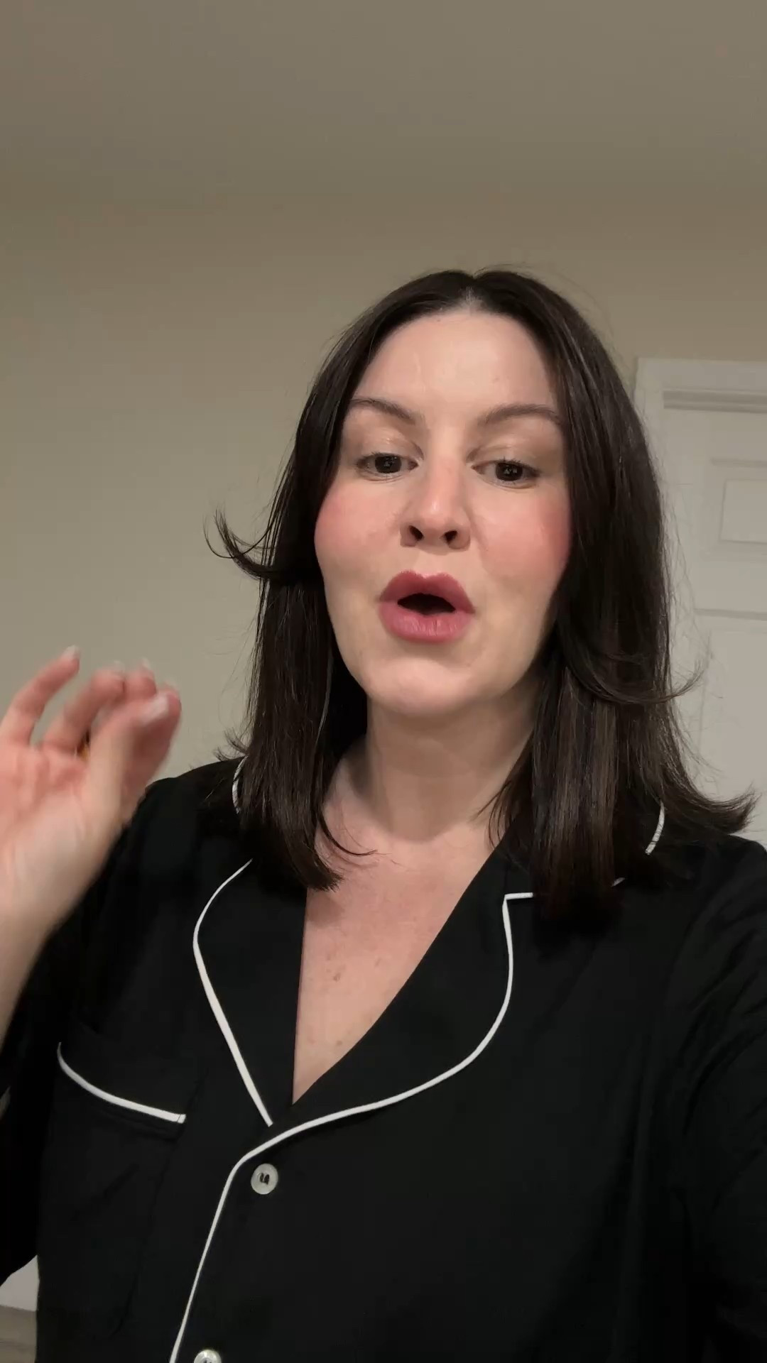 buy the gallery and print your pics at walgreens! it’s 50% off right now!