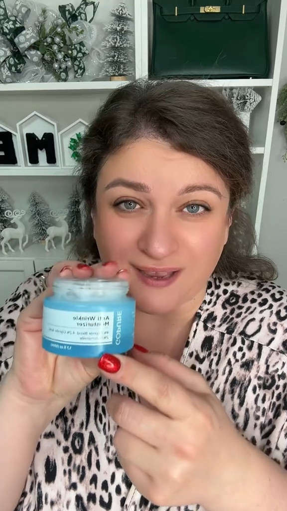 Gopure Anti Wrinkle Hydrating Moisturizer Face Cream with Hyaluronic Acid Glycolic Acid Peptides Vitamin E 


#LTKBeauty #LTKGiftGuide #LTKOver40