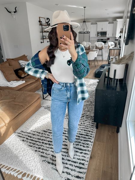 Bodysuit — small
Flannel — small 
Jeans — 2

fall outfits | holiday outfits | holiday style | sock booties | mom jeans | oversized Christmas flannel 



#LTKfindsunder50 #LTKCyberWeek #LTKsalealert