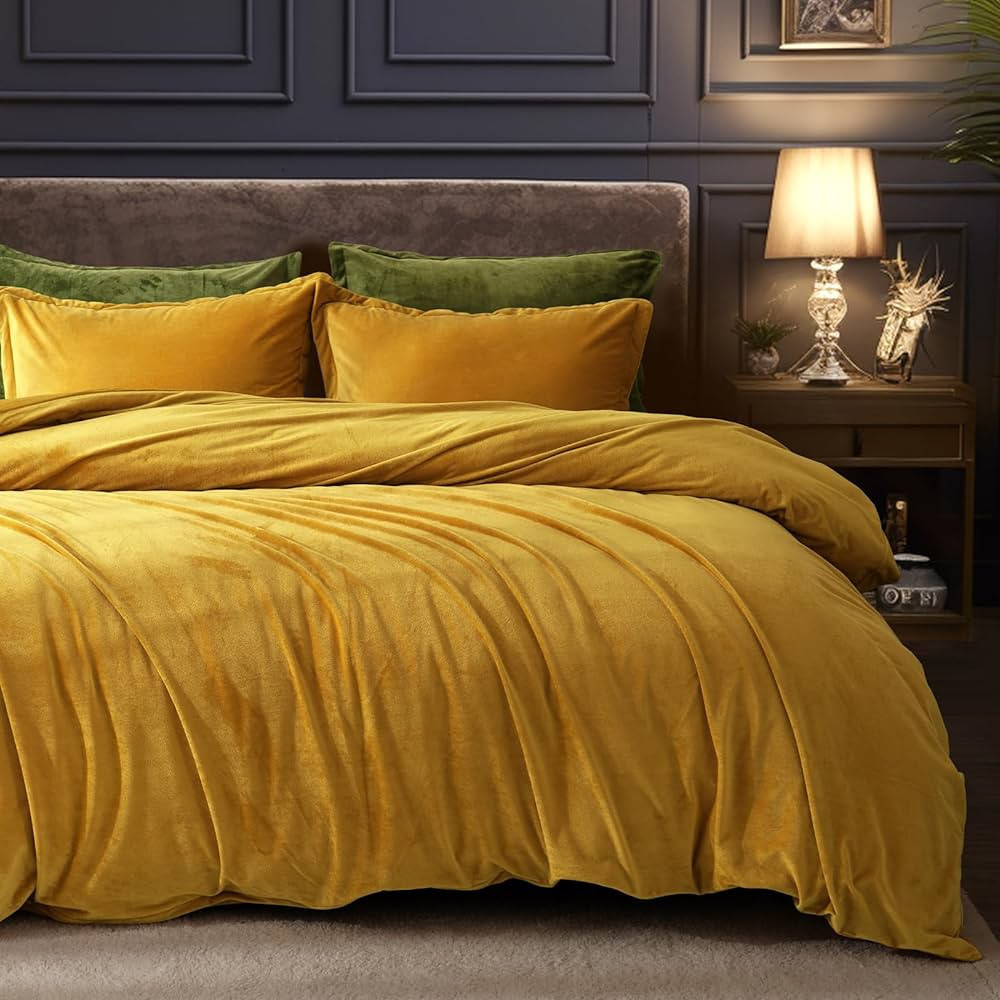 PHF Super Soft Velvet Duvet Cover Queen Size, 3-Piece Flannel Luxurious Cozy Breathable Durable C... | Amazon (US)