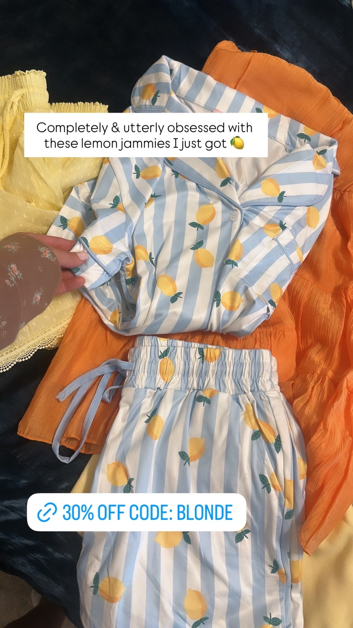 Completely & utterly obsessed with these lemon jammies I just got 🍋

#LTKmomlife #LTKselfcare #LTKHome