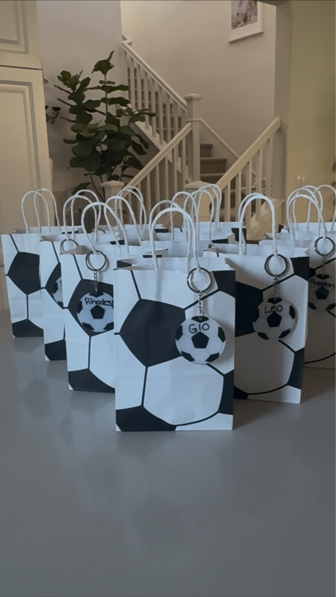 In my Soccer Mom era ⚽️🤍 I love putting together these little treat bags for the kids! They get so excited to get a little special treat at the end of a game ❤️ 

Kids treat bags, soccer treats bags, sports treat bags, soccer mom, Target, Amazon

#LTKmomlife #LTKKids #LTKfoodie
