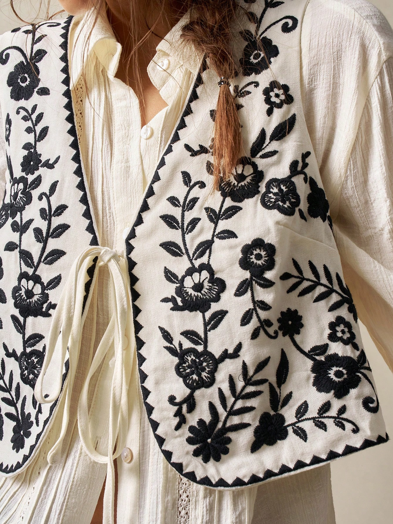 SHEIN BohoFeels Women's Sleeveless Open Front Embroidered Tie Front Casual Vacation Woven Vest Bo... | SHEIN