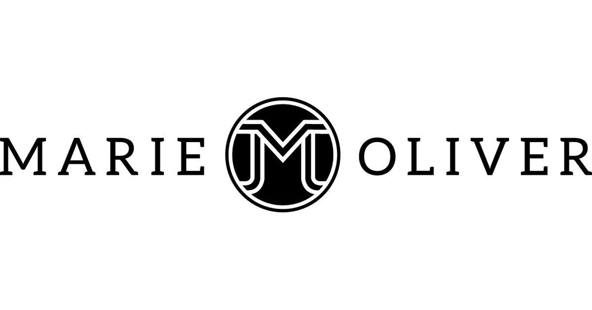 FINLEY TOP | Marie Oliver