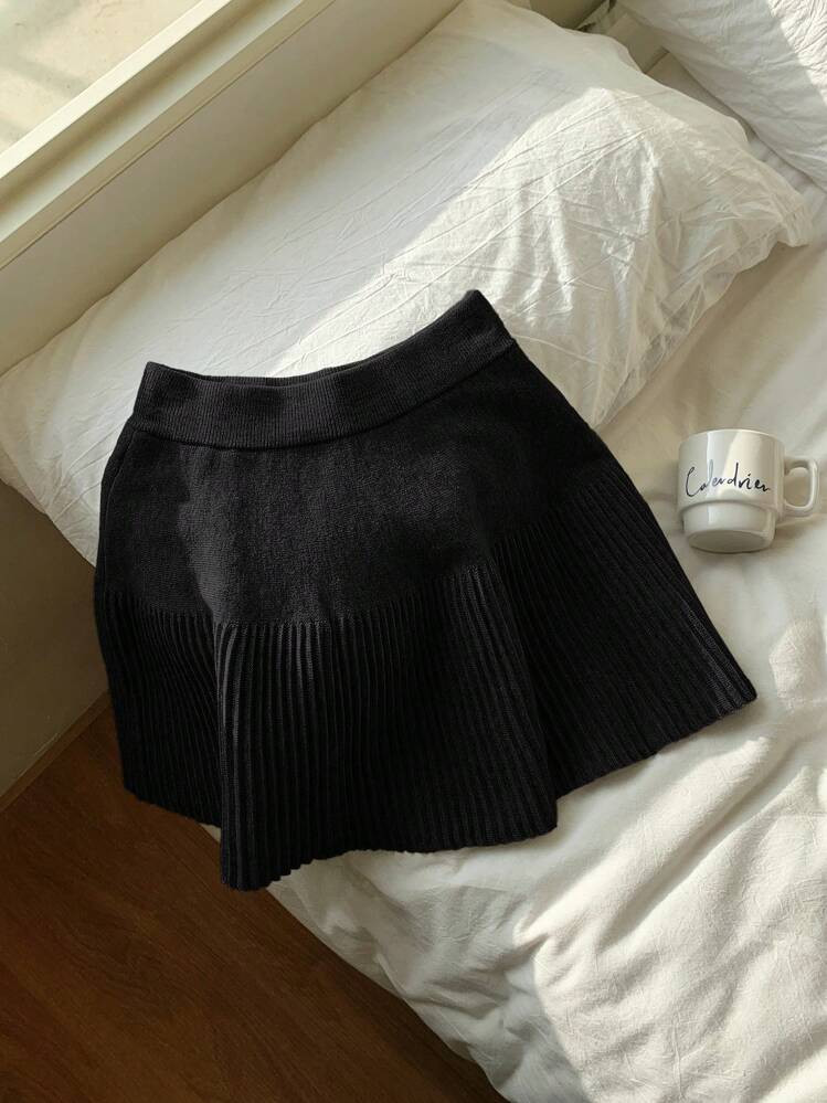 Comfortcana Women's Solid Color Elastic Waist Casual Short Knit Black Skirt In Fall/Winter | SHEIN