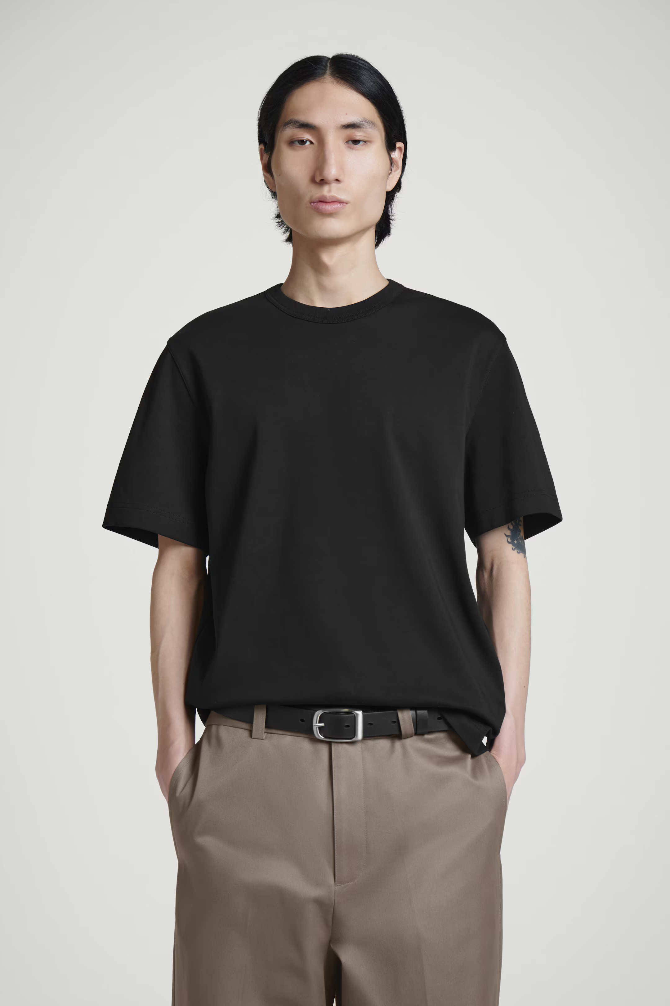 INTERLOCK COTTON CREW-NECK T-SHIRT | H&M (UK, MY, IN, SG, PH, TW, HK)