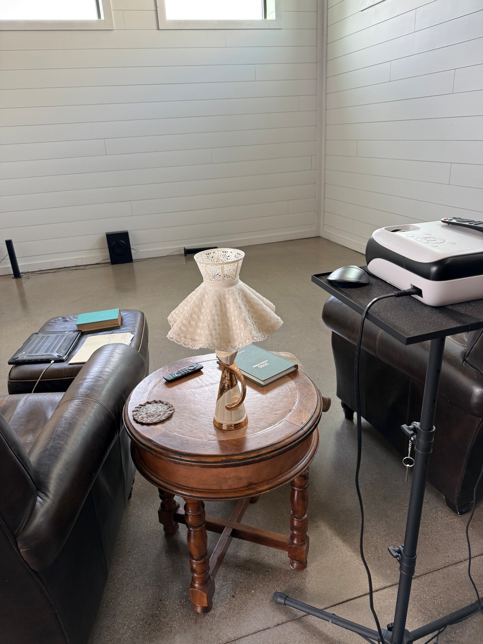 Impromptu tv/movie setup at the warehousee

#LTKHome #LTKFindsUnder100 #LTKSaleAlert