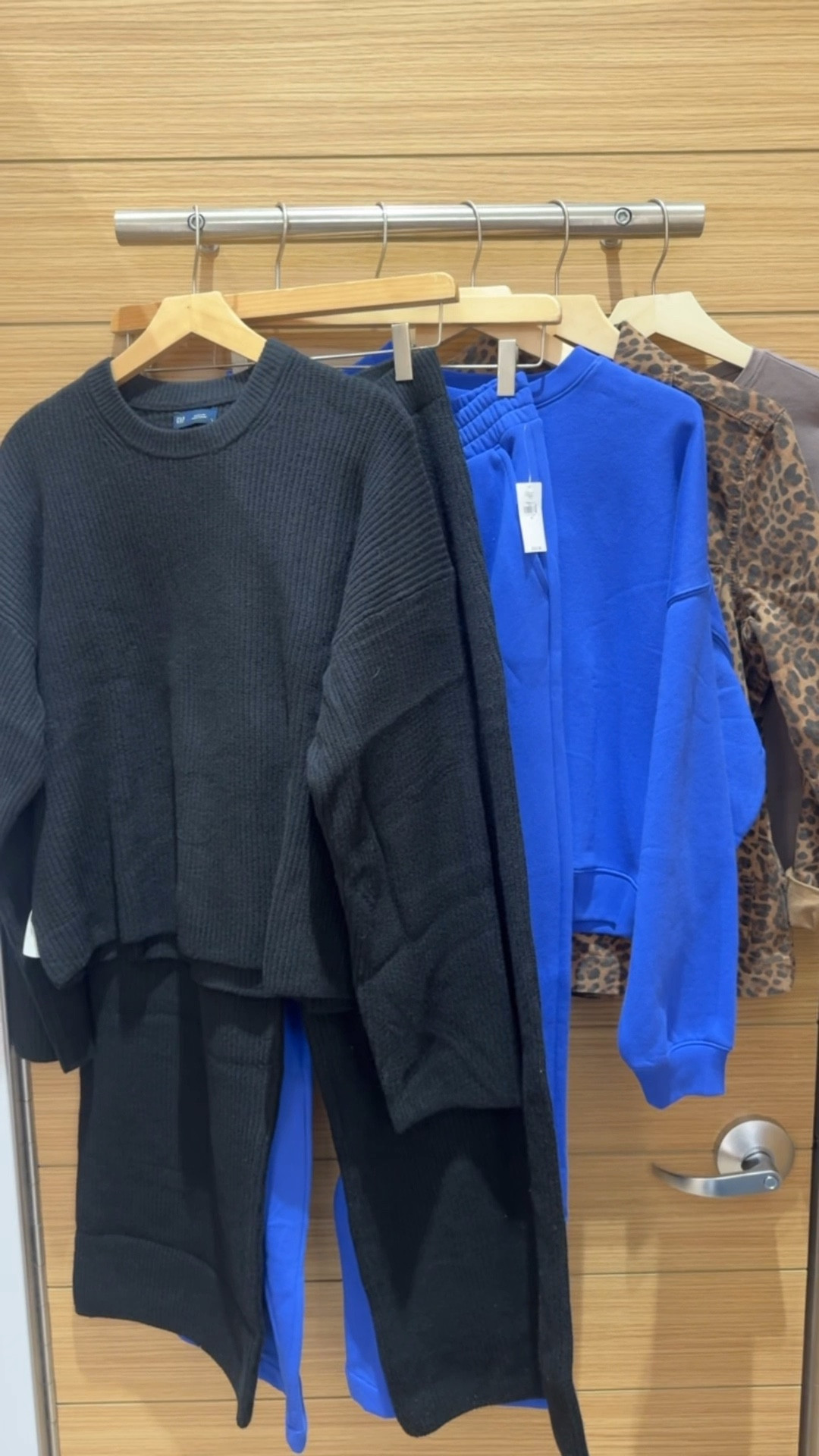 GAP try on haul!

#LTKSeasonal #LTKHoliday #LTKGiftGuide