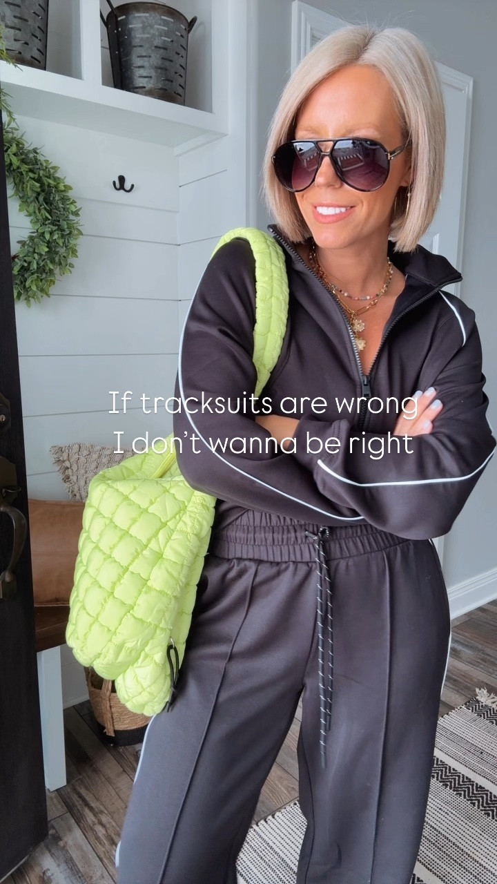 I love a good matching set but I wasn’t sold on the tracksuit trend until I got this one!!!!! The quality and details are spot on!!! Love it!!!!
⬇️⬇️⬇️
Wearing size small in top and bottoms. 
Shoes TTS



#LTKFindsUnder50 #LTKStyleTip #LTKWatchNow