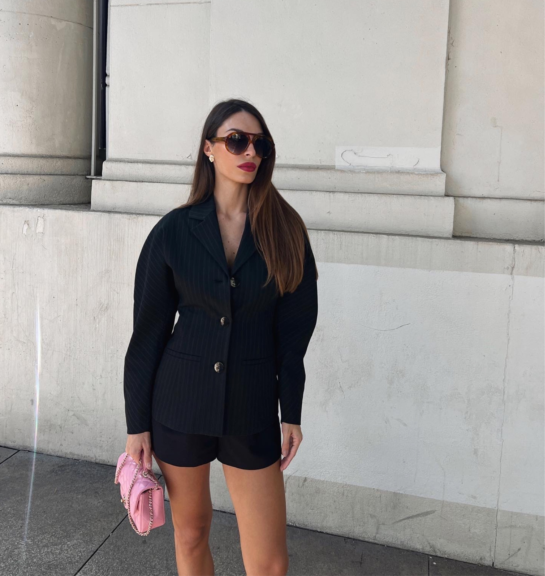 AD | Yoox #yooxmylook

Sunny days 💘💘💘 

outfit inspiration, fall outfit, Ganni, giacca nera, Versace, Bermuda nero, Italia.

#LTKstyletip #LTKSeasonal #LTKeurope