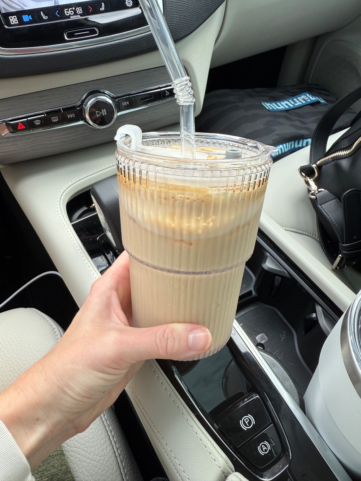 Plastic iced coffee cups with lids

#LTKSummerEdit #LTKFindsUnder50