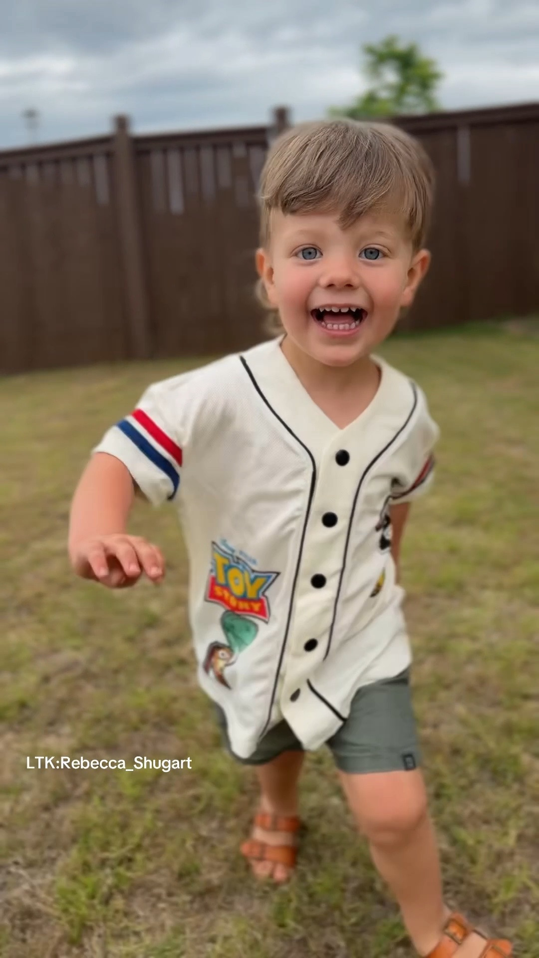 Who else is ready for Toy Story 5 this summer?! I found this CUTE baseball jersey style Toy Story jersey for my 2 year old and he was so excited. The Woody and Buzz obsession is real right now 😆
@Target

#LTKmomlife #LTKKids #LTKootd