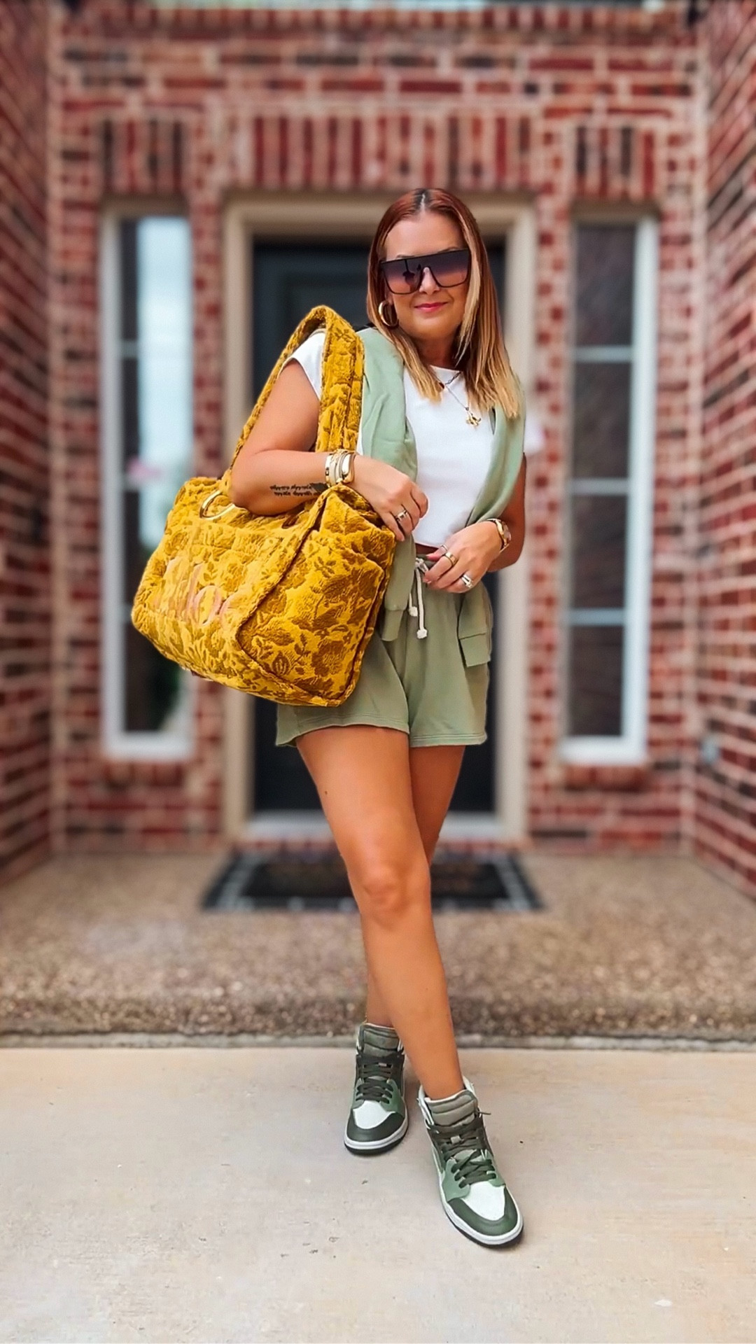 Love this comfy Target set! This shade of green is so perfect for fall. 

#LTKOver40 #LTKItBag #LTKActive