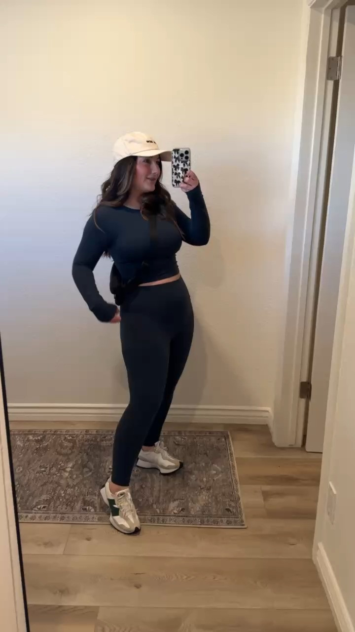 Petite friendly activewear! 
Size small in top and bottoms 25 inch inseam
I’m 5’0” 145 lbs

Amazon finds, petite workout clothes, best leggings, petite leggings 

 #LTKActive #LTKPetite #LTKFitness
