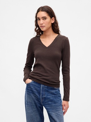 Modern V-Neck Shrunken T-Shirt | Gap (US)
