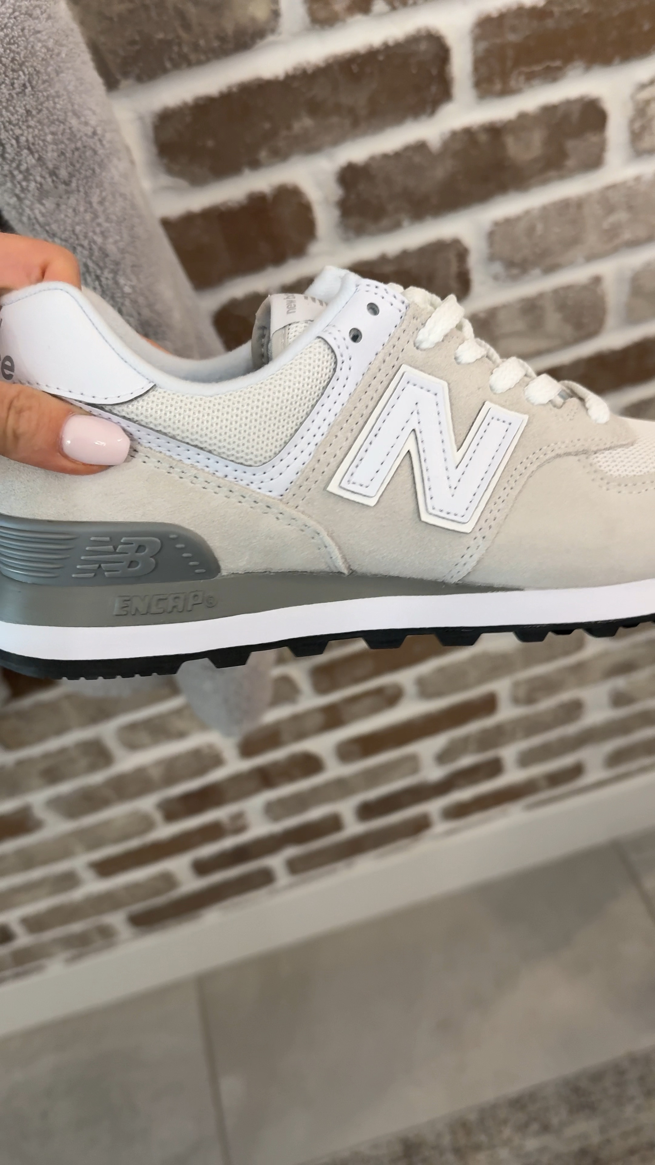 The perfect neutral fall sneaker and it’s on Amazon!

#LTKStyleTip #LTKShoeCrush #LTKSeasonal