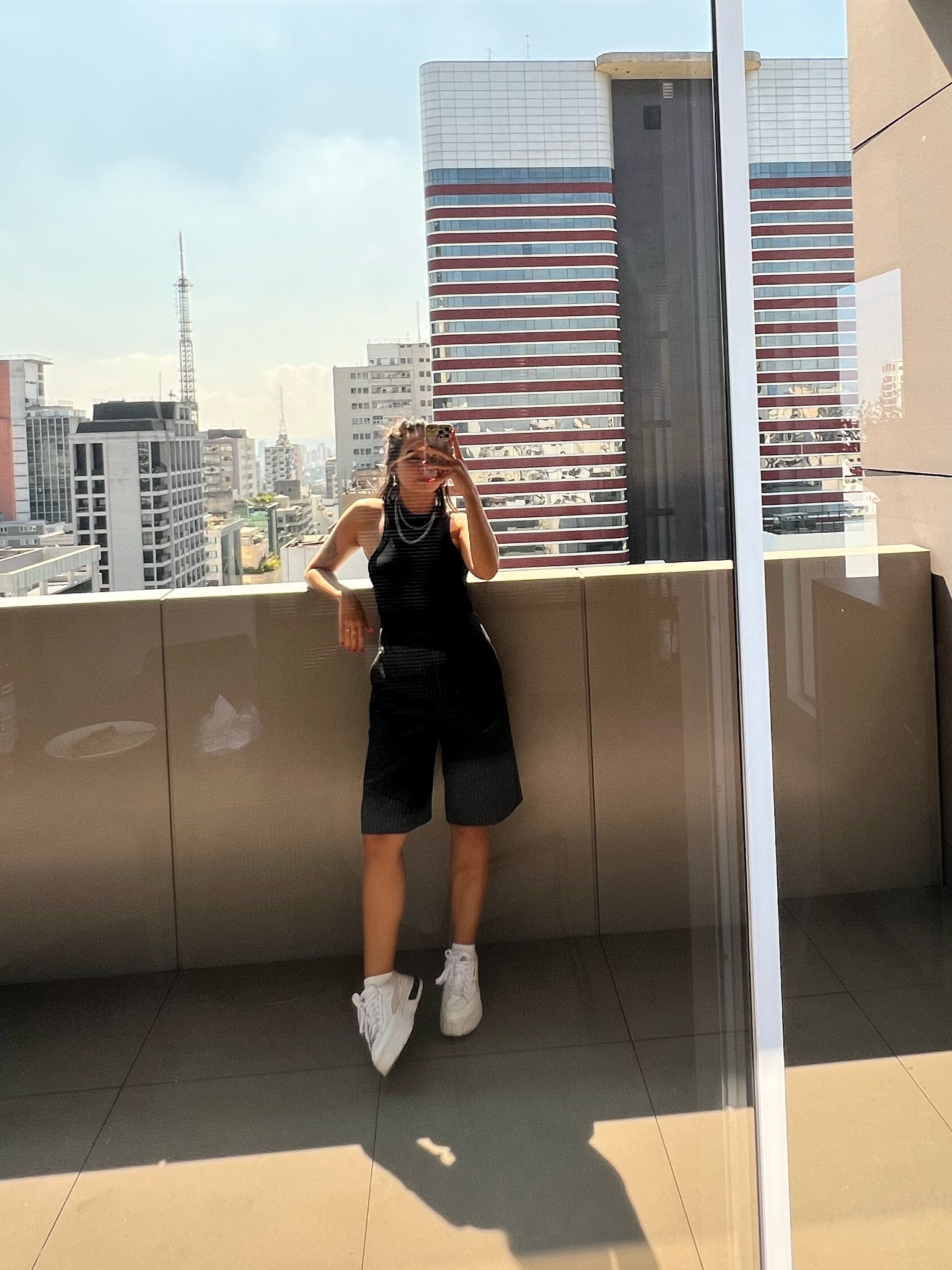 essa bermuda da @lojasrenner atingiu outros níveis: tecido e modelagem impecáveis #alfaiatariacool #ootd

#LTKU #LTKsalealert #LTKbrasil