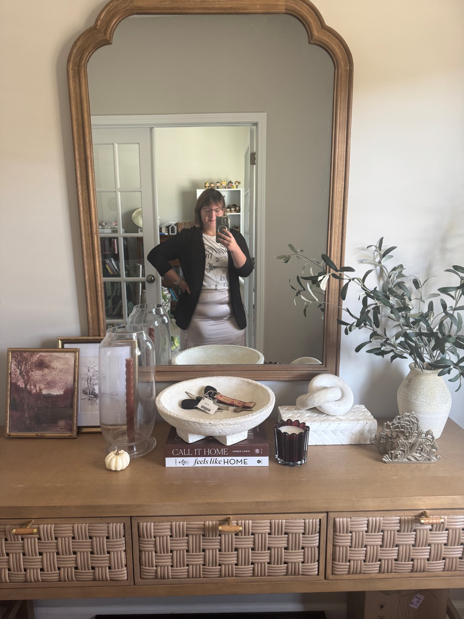 Caught in the mirror on the way out 🍂 Workwear meets fall vibes. Linking the outfit & a few fave console table finds for autumn 🍁 

#LTKWorkwear #LTKSeasonal #LTKHome