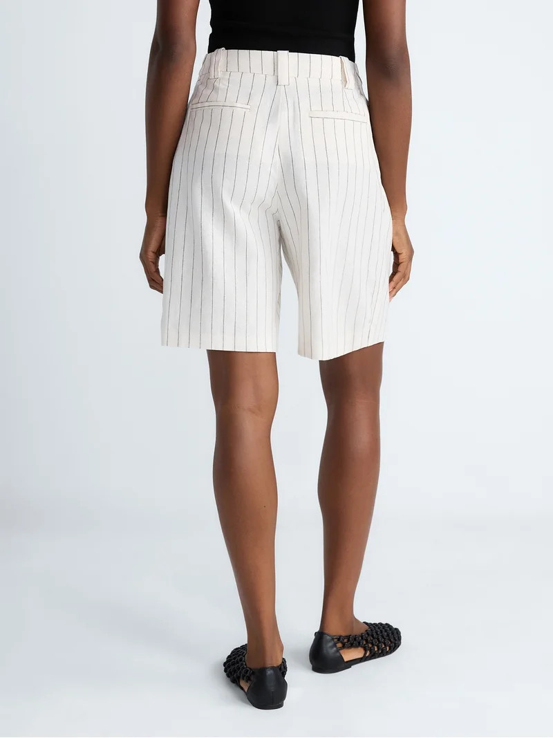 Scoop Women\u2019s Pleated Bermuda Shorts, 9'' Inseam, Sizes 0-26W | Walmart (US)